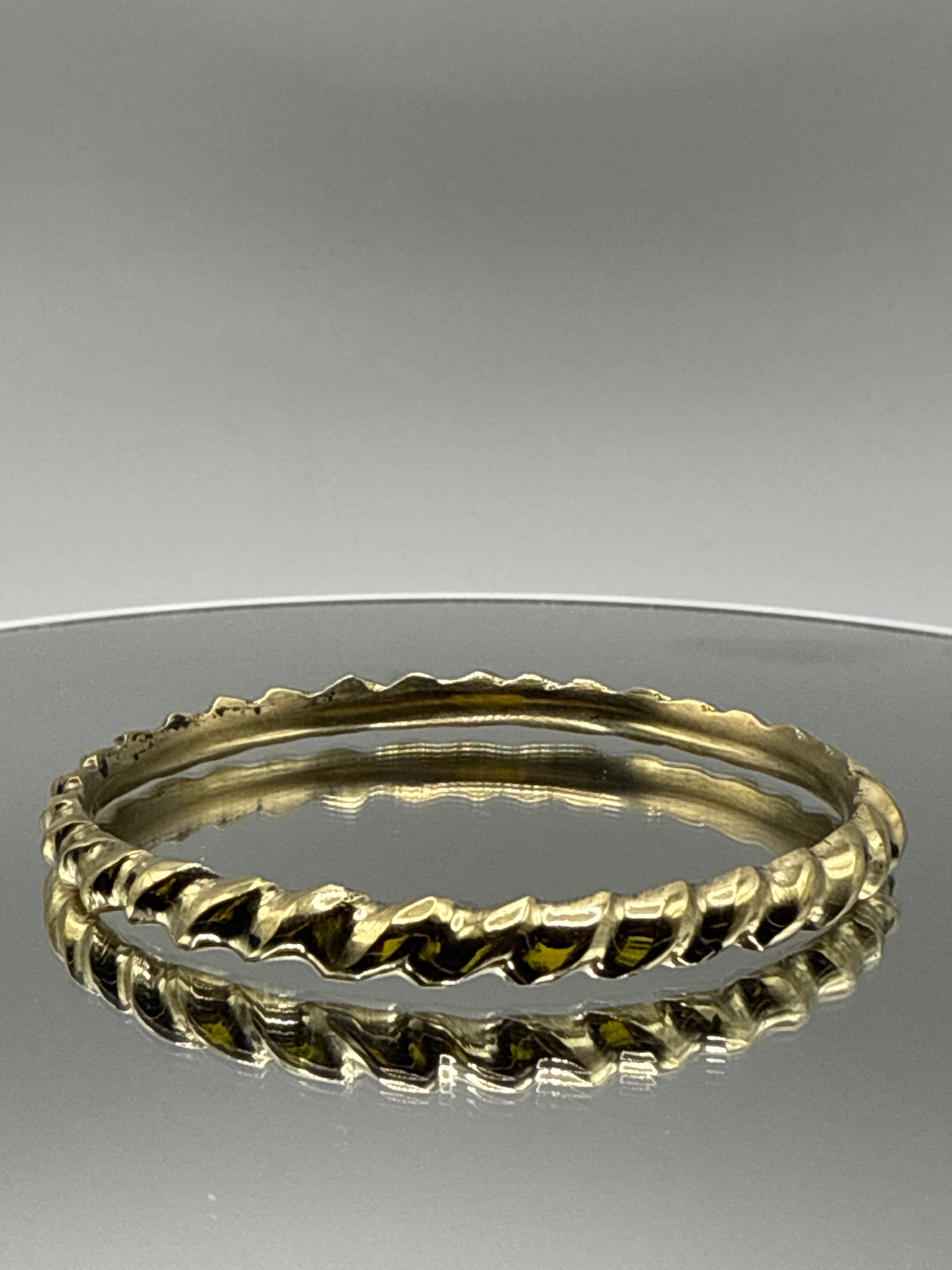 Spiral Round Bangle
